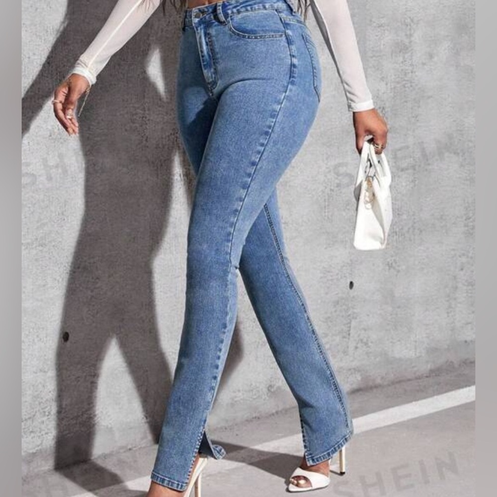 High Waist Jeans w/Slit